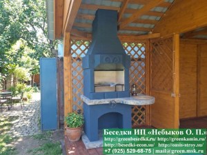 Печь-барбекю под навесом